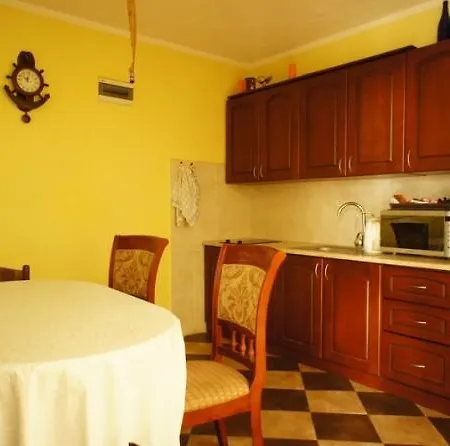 Σπίτι διακοπών House For Family Sutomore